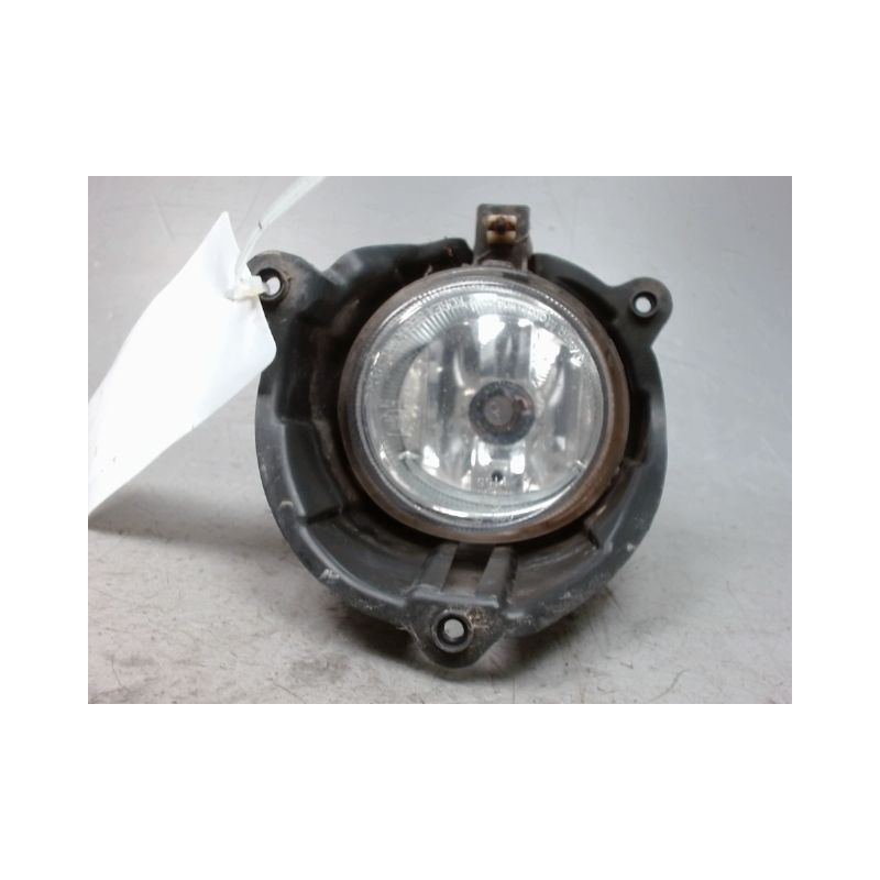 PHARE ANTIBROUILLARD AVANT DROIT SSANGYONG RODIUS