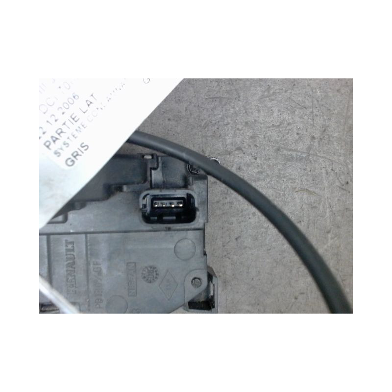 SYSTEME CONDAMNATION AVANT DROIT RENAULT CLIO III 2005-