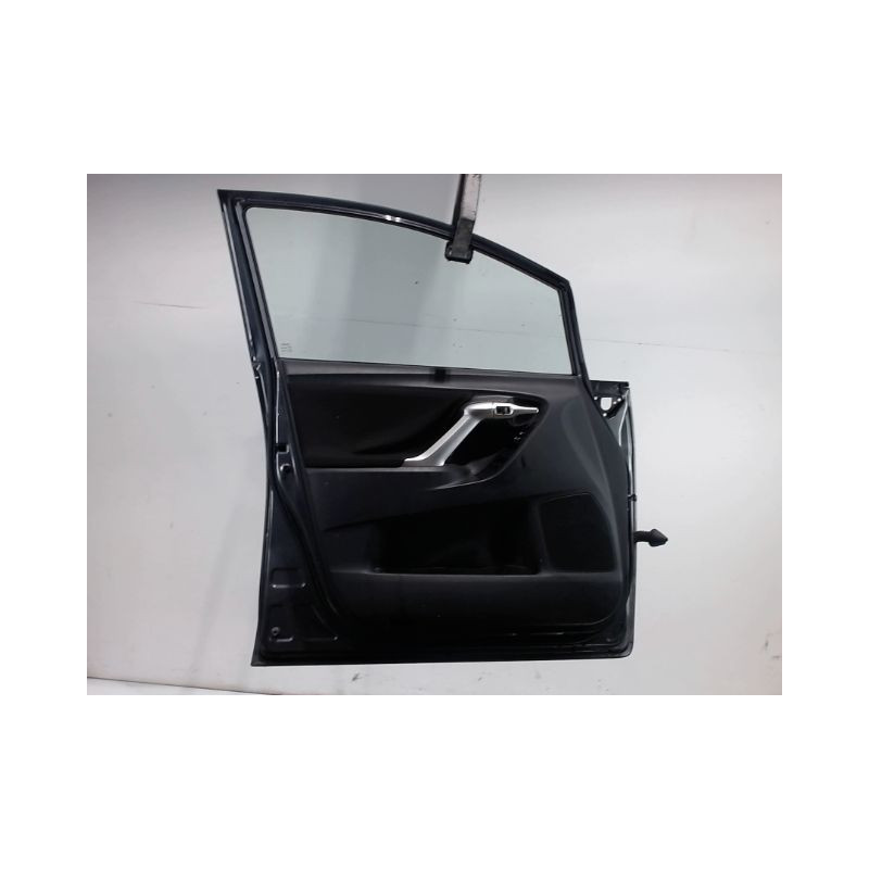 PORTE AVANT GAUCHE TOYOTA VERSO 2010-