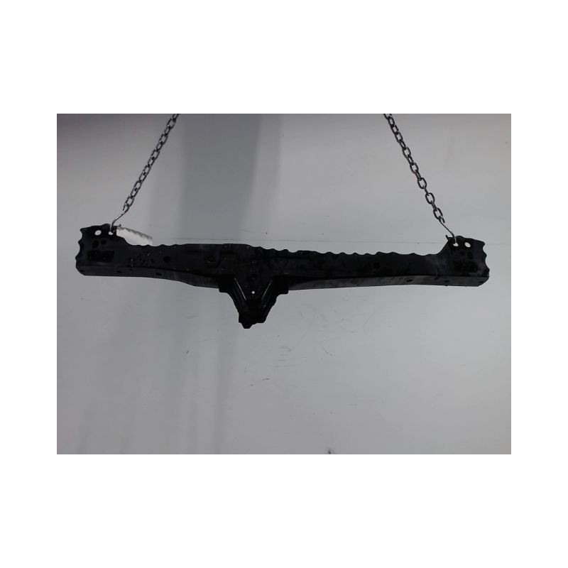 TRAVERSE INFERIEURE ARMATURE AVANT TOYOTA VERSO 2010-