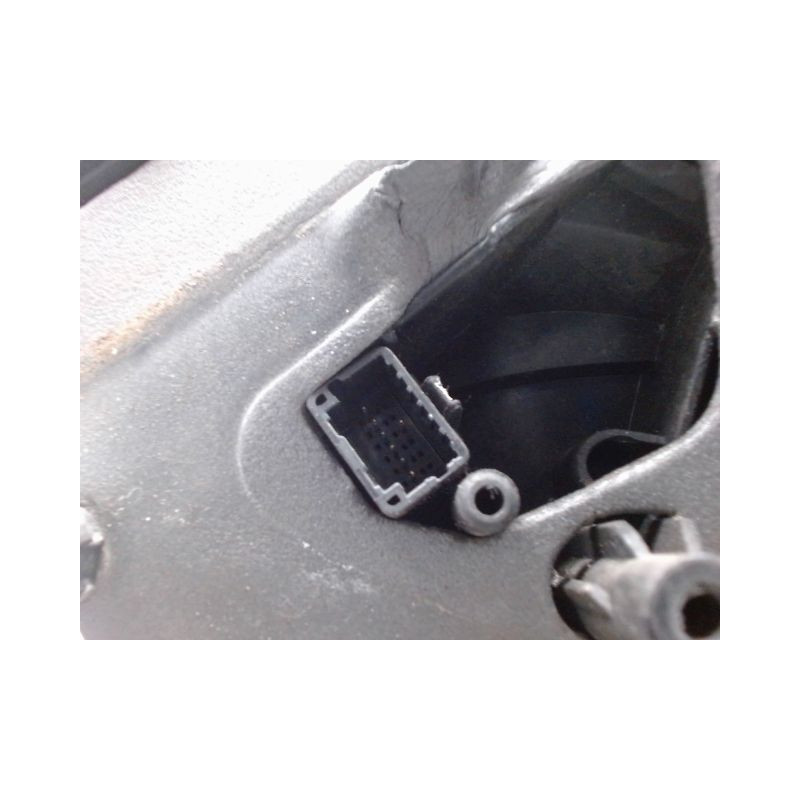 RETROVISEUR EXTERIEUR ELECTRIQUE DROIT RENAULT CLIO