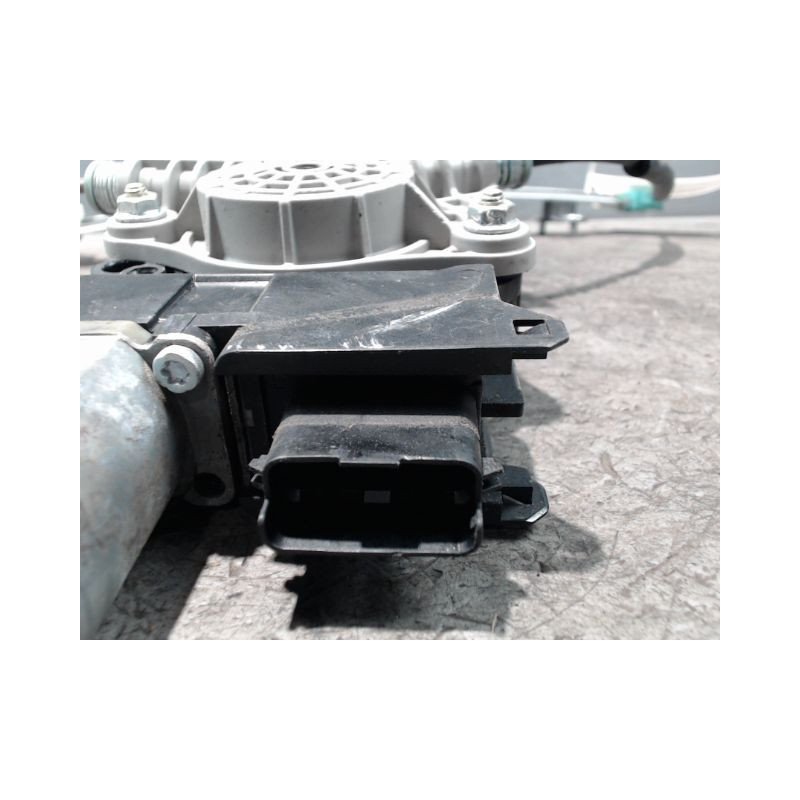 MECANISME+MOTEUR LEVE-GLACE AVANT GAUCHE KIA STONIC