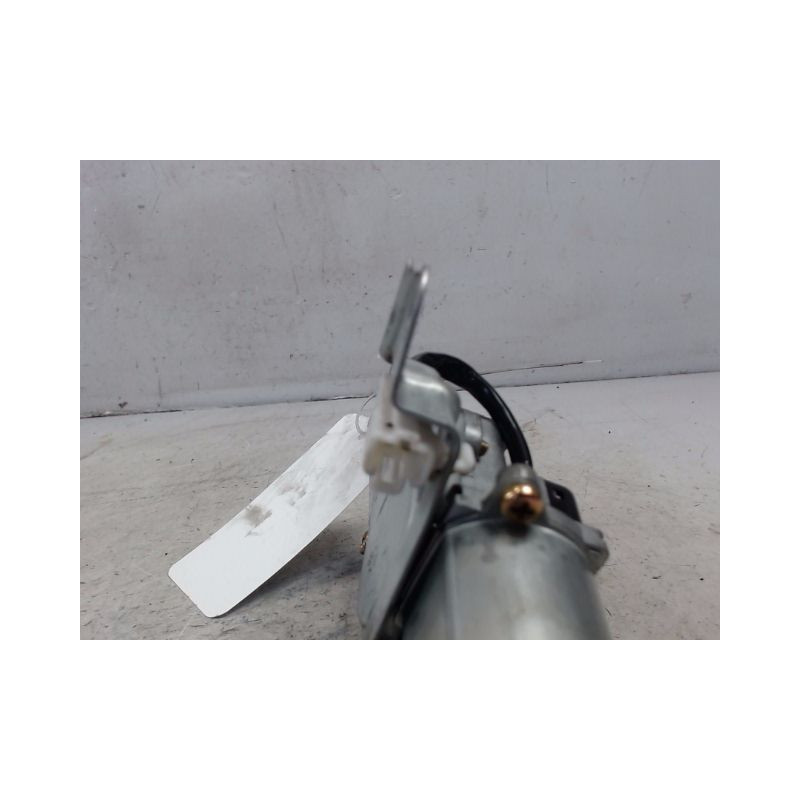 MOTEUR ESSUIE-GLACE ARRIERE TOYOTA YARIS VERSO -2003