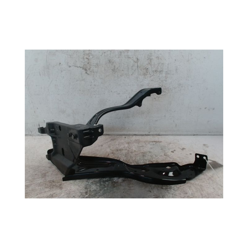 TOLE PORTE PHARE GAUCHE MERCEDES CLASSE E 2006-