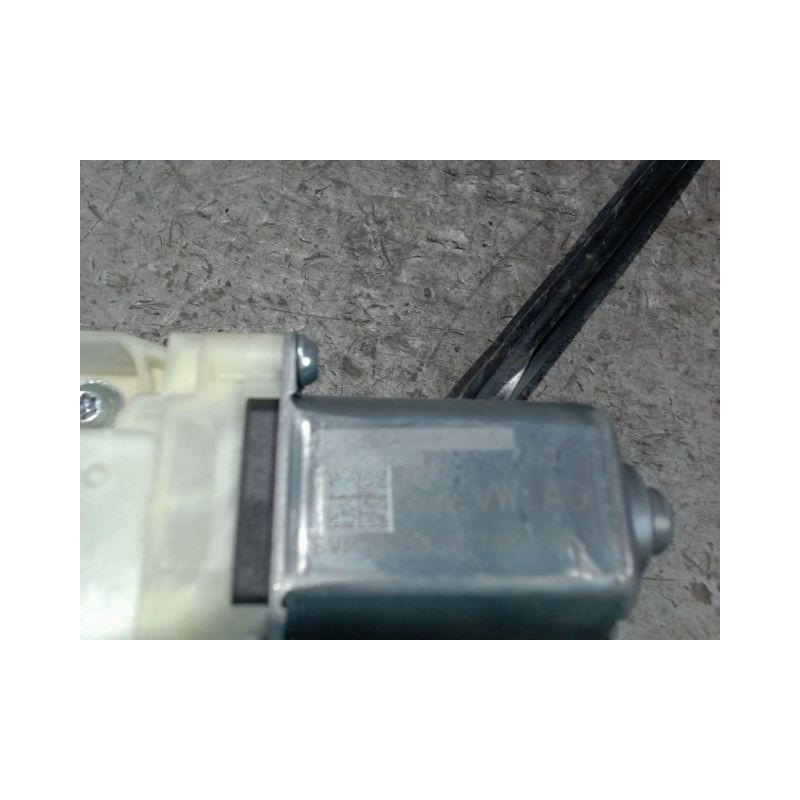 MECANISME+MOTEUR LEVE-GLACE ARRIERE DROIT VOLKSWAGEN GOLF VI 2008-