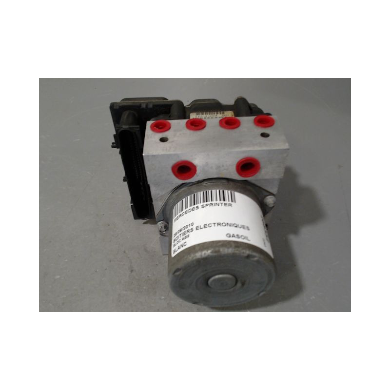 UNITE HYDRAULIQUE ABS MERCEDES SPRINTER