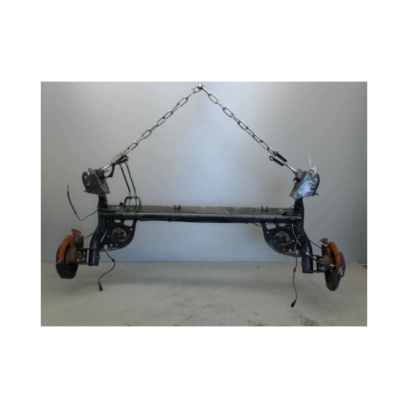 TRAIN ARRIERE RENAULT CLIO
