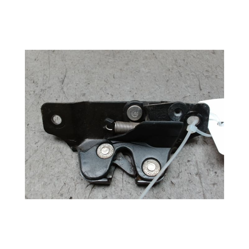 SERRURE HAYON  PEUGEOT 206 5P