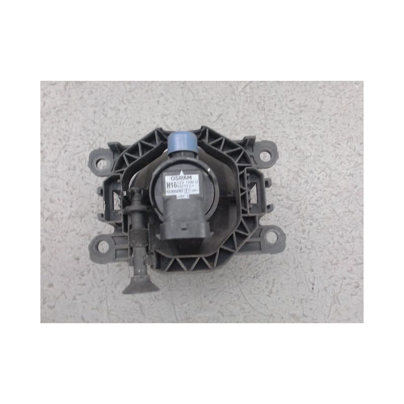 PHARE ANTIBROUILLARD AVANT DROIT DACIA SANDERO