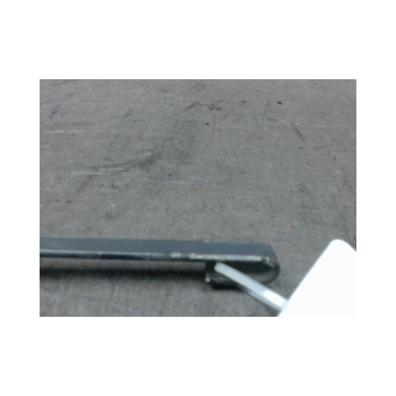 BRAS ESSUIE-GLACE ARRIERE PEUGEOT 106 92-96