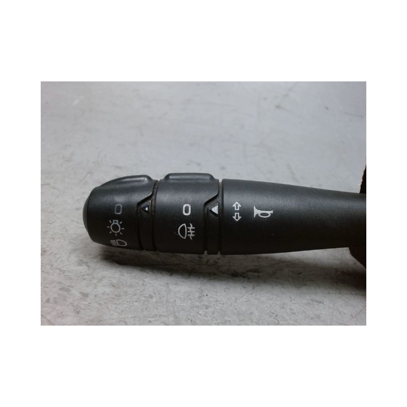 COMMANDE CLIGNOTANT RENAULT LAGUNA -98