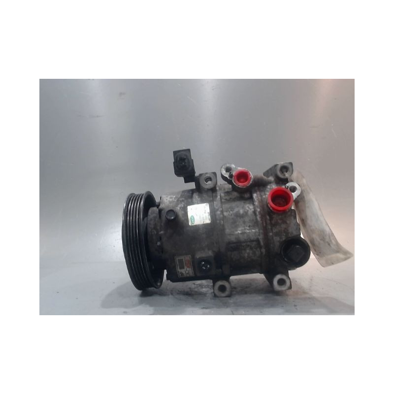 COMPRESSEUR AIR CONDITIONNE KIA CARENS