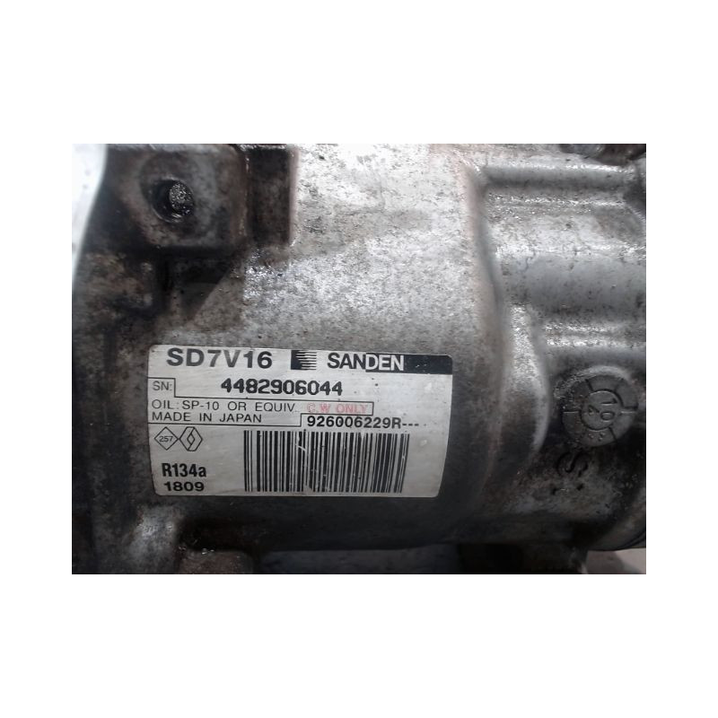 COMPRESSEUR AIR CONDITIONNE DACIA DUSTER