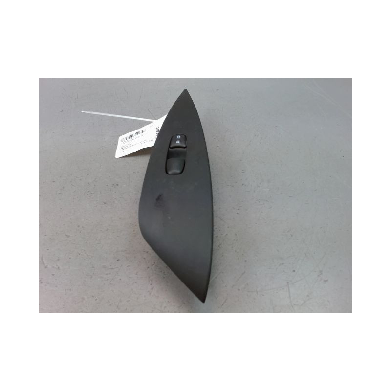 COMMANDE LEVE-GLACE PORTE AVD NISSAN LEAF 2011-...