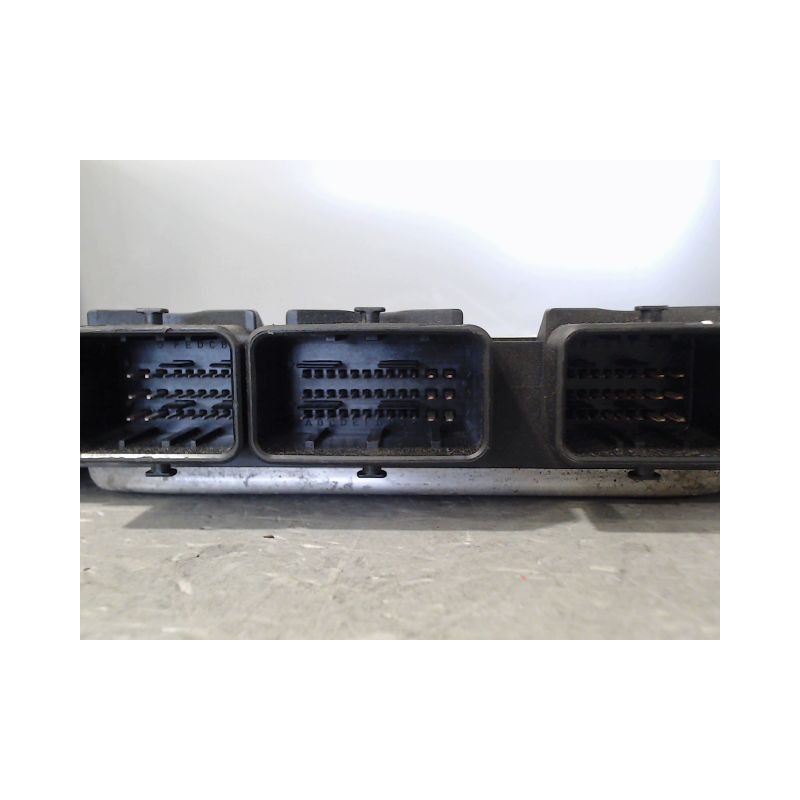 CALCULATEUR MOTEUR CITROEN XSARA PICASSO MONOSP. 1999-2010
