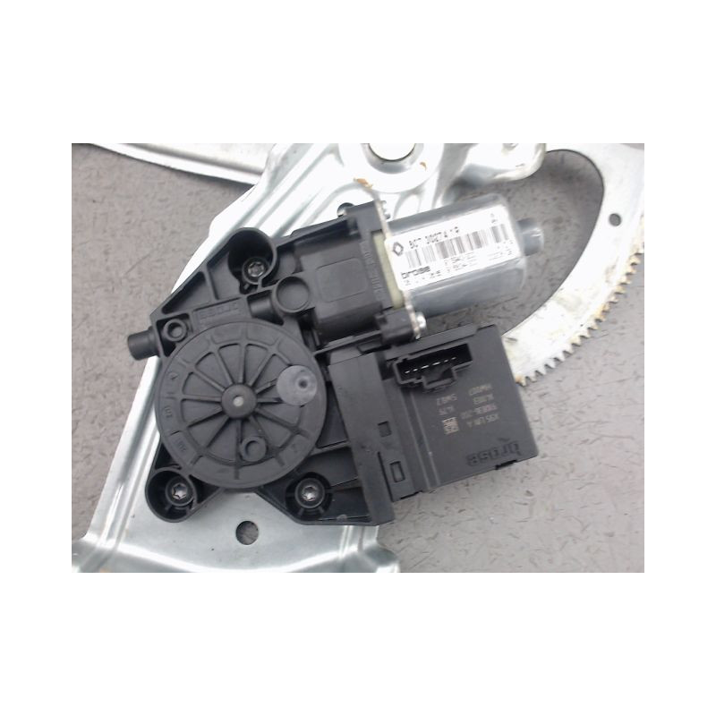 MECANISME LEVE-GLACE AVANT DROIT RENAULT MEGANE