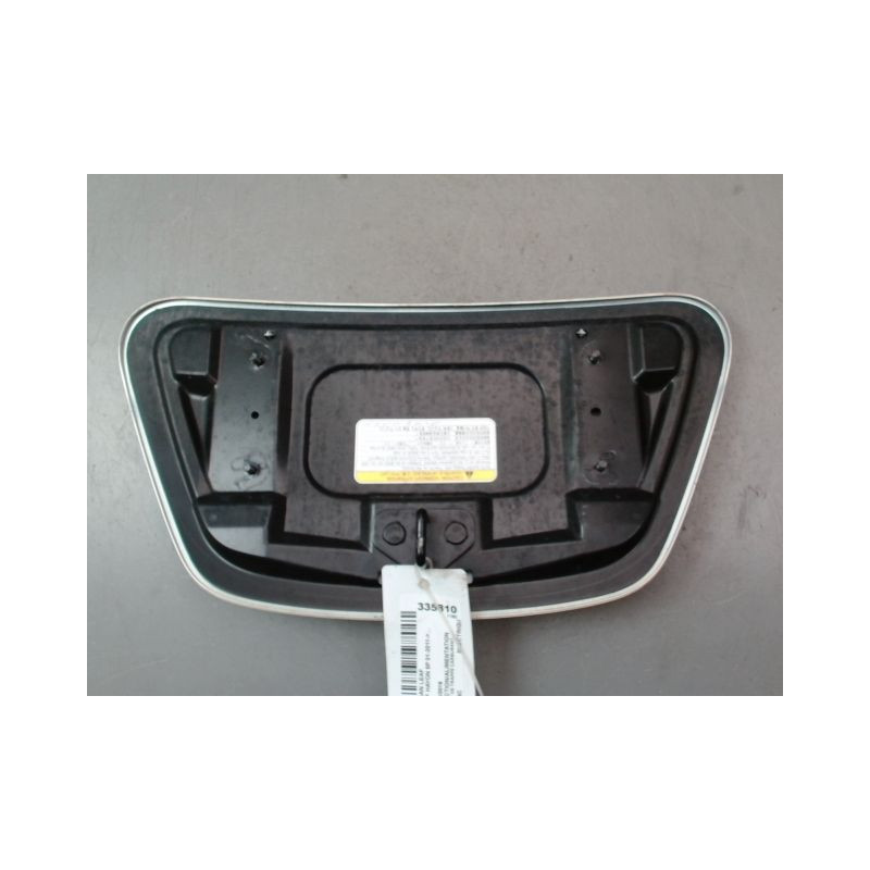 VOLET DE TRAPPE CARBURANT NISSAN LEAF 2011-...