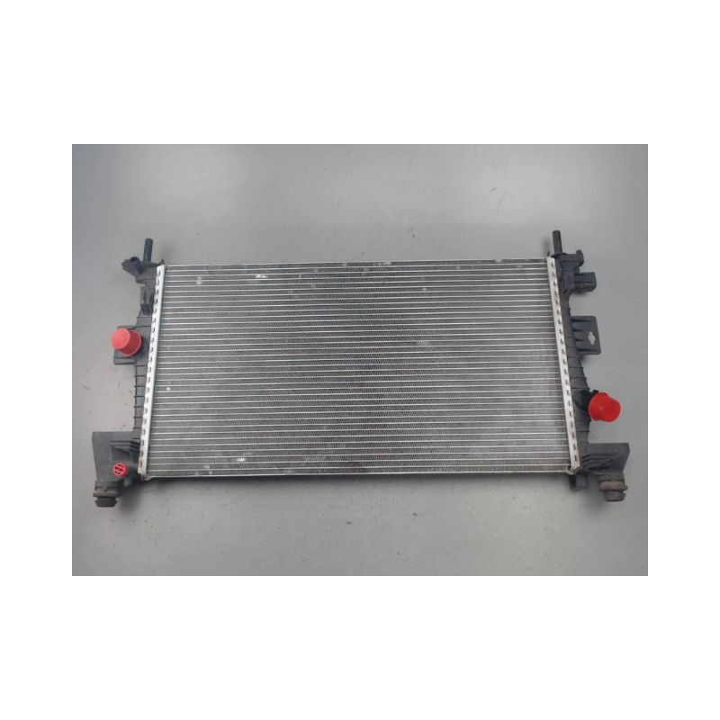 RADIATEUR FORD FOCUS