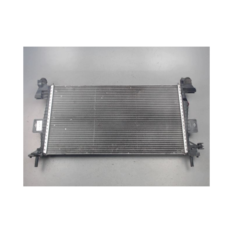 RADIATEUR FORD FOCUS