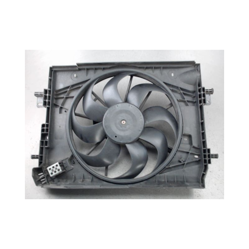 MOTEUR VENTILATEUR RADIATEUR DACIA SANDERO