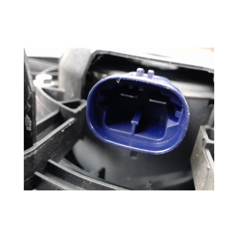 MOTEUR VENTILATEUR RADIATEUR DACIA SANDERO