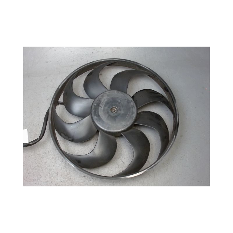 MOTEUR VENTILATEUR RADIATEUR CITROEN C4