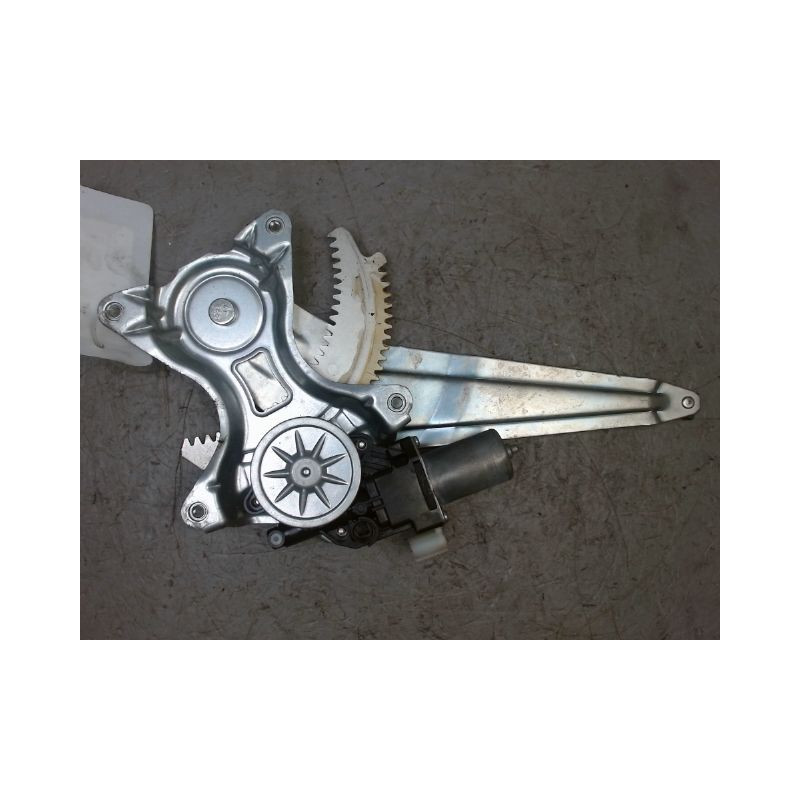 MECANISME+MOTEUR LEVE-GLACE ARRIERE DROIT SUZUKI SWIFT