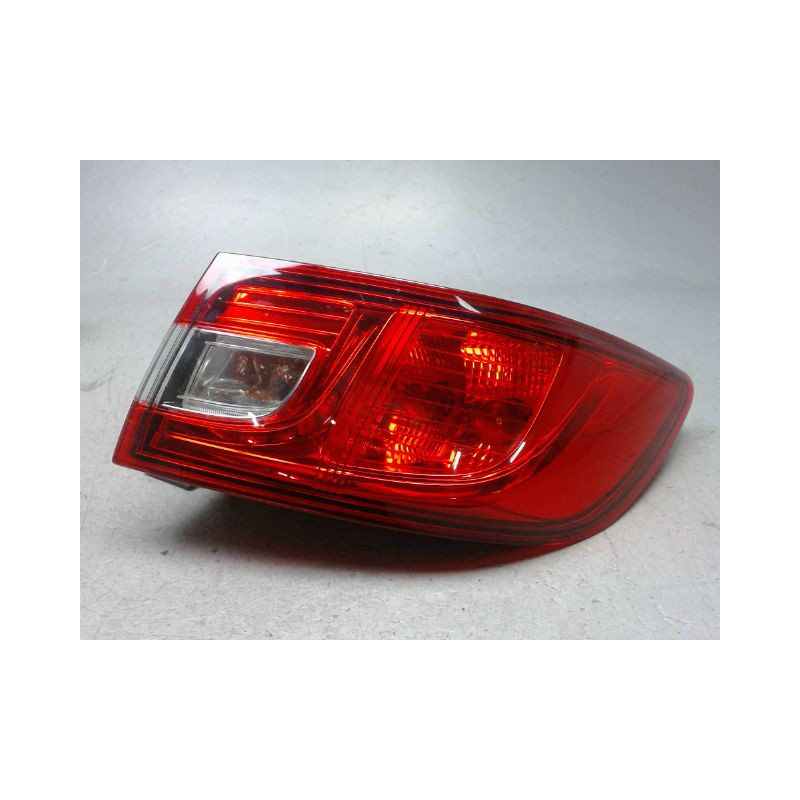 FEU ARRIERE DROIT RENAULT CLIO IV 2012-