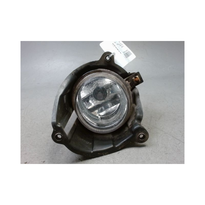 PHARE ANTIBROUILLARD AVANT GAUCHE SSANGYONG RODIUS