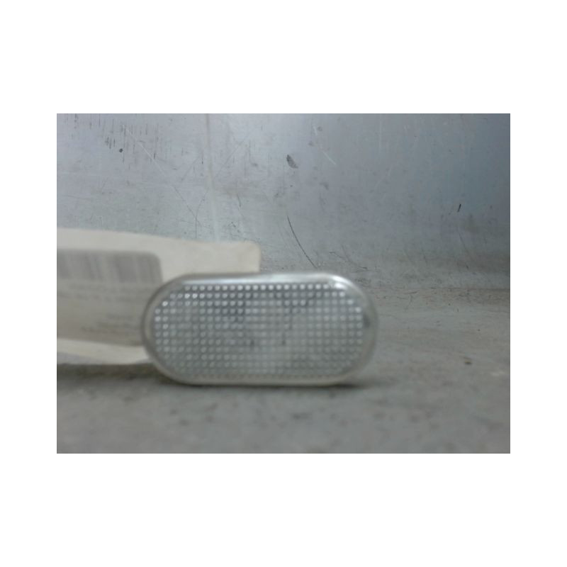 REPETITEUR AILE GAUCHE DACIA LOGAN 4 P 05-08