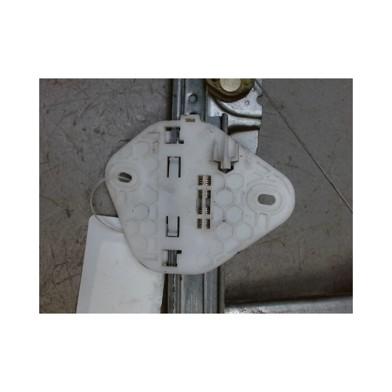 MECANISME LEVE-GLACE ARRIERE GAUCHE DACIA LOGAN 4 P 05-08