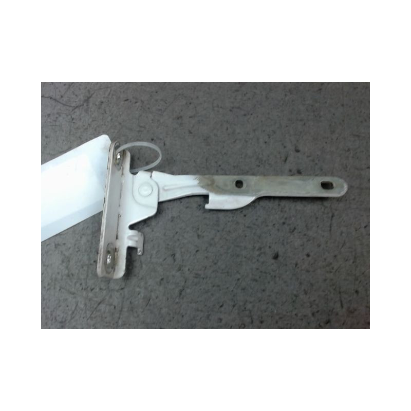 COMPAS GAUCHE CAPOT DACIA LOGAN 4 P 05-08