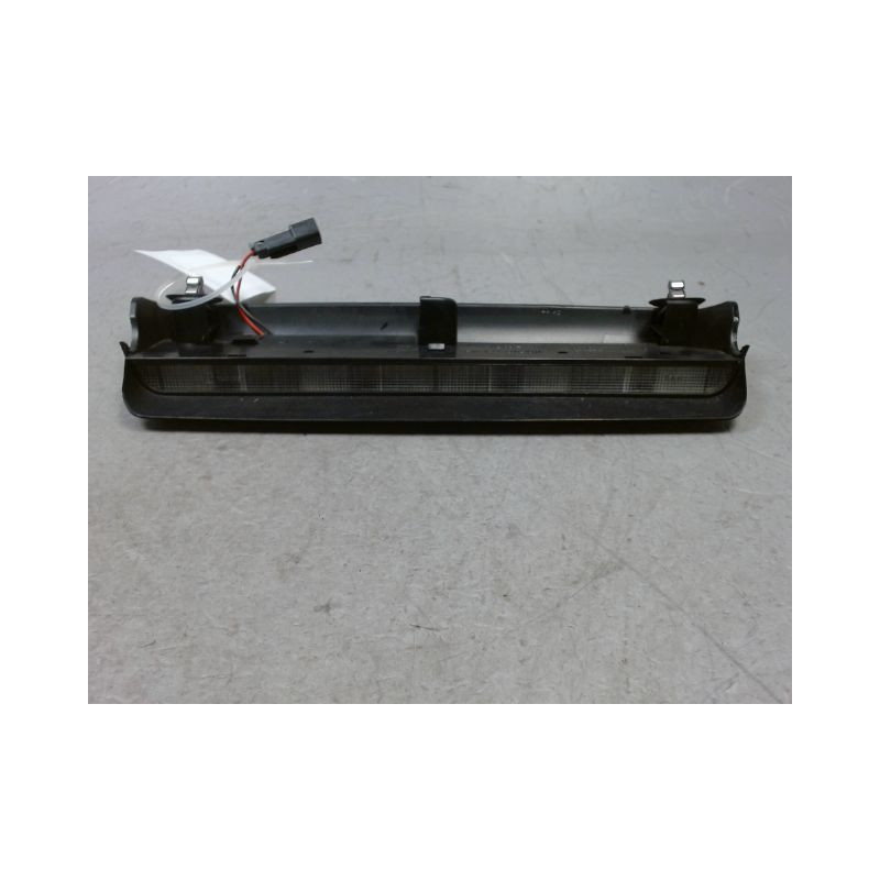 FEUX STOP SUPPLEMENTAIRE OPEL CORSA 03-06