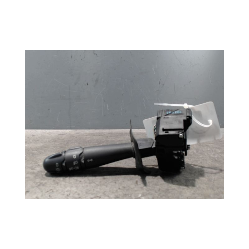 COMMANDE CLIGNOTANT RENAULT CLIO II PH.2 01-06