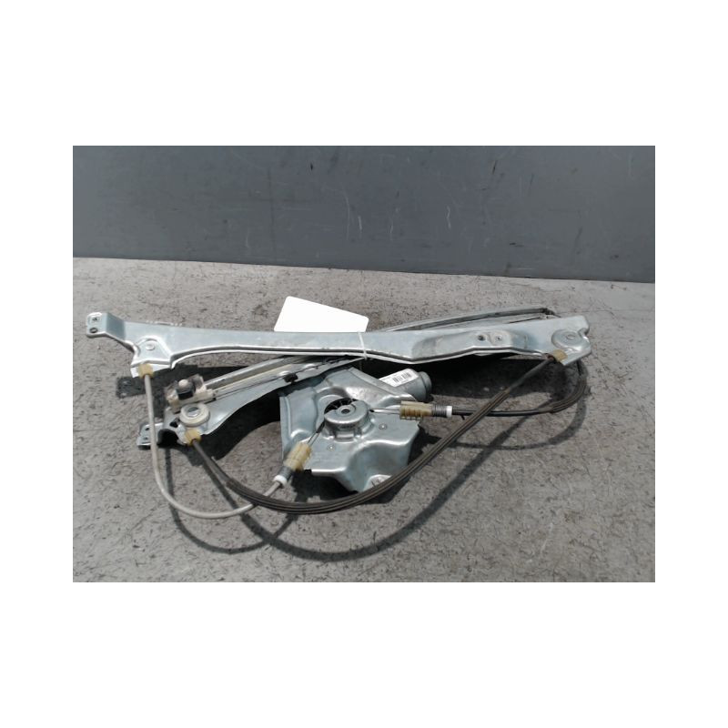 MECANISME+MOTEUR LEVE-GLACE AVANT DROIT RENAULT CLIO III 2010-