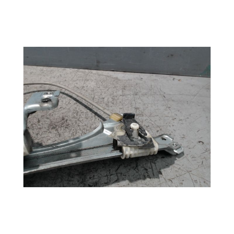 MECANISME+MOTEUR LEVE-GLACE AVANT GAUCHE RENAULT CLIO III 2010-