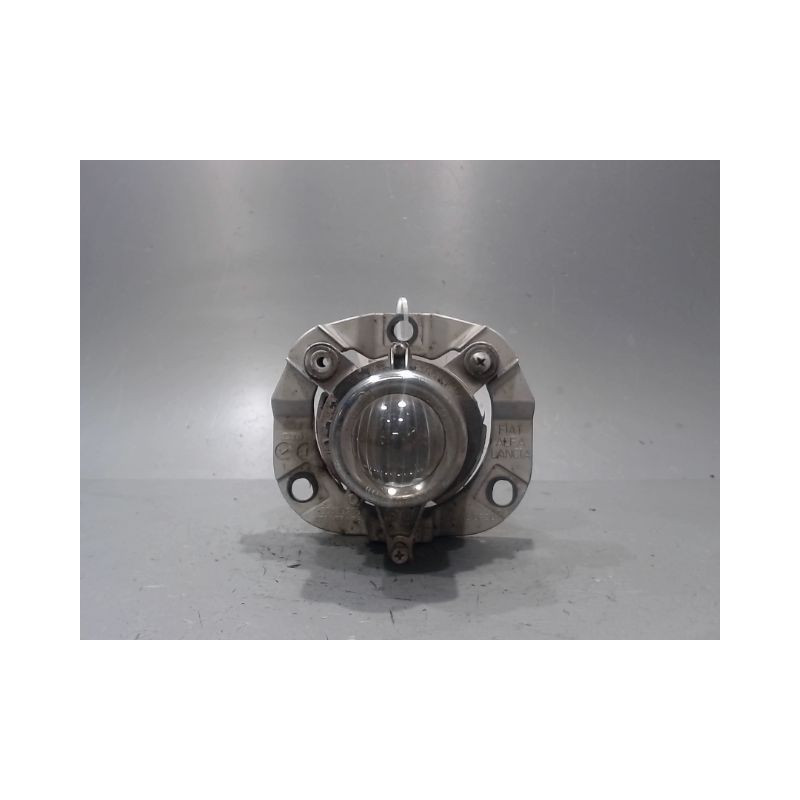 PHARE ANTIBROUILLARD AVANT DROIT ALFA ROMEO GIULIETTA