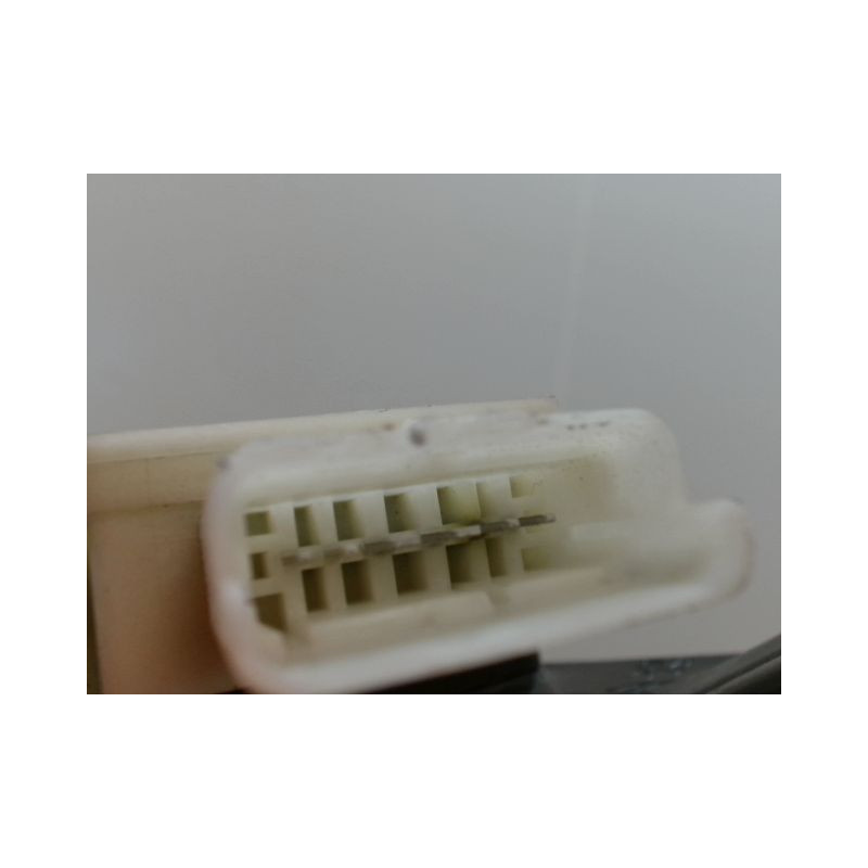 MECANISME+MOTEUR LEVE-GLACE AVANT GAUCHE PEUGEOT 308 2011-