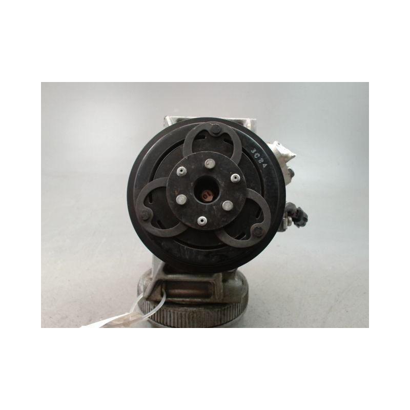 COMPRESSEUR AIR CONDITIONNE DACIA SANDERO 2008-