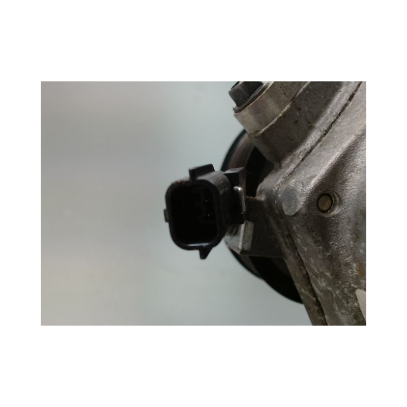 COMPRESSEUR AIR CONDITIONNE DACIA SANDERO 2008-