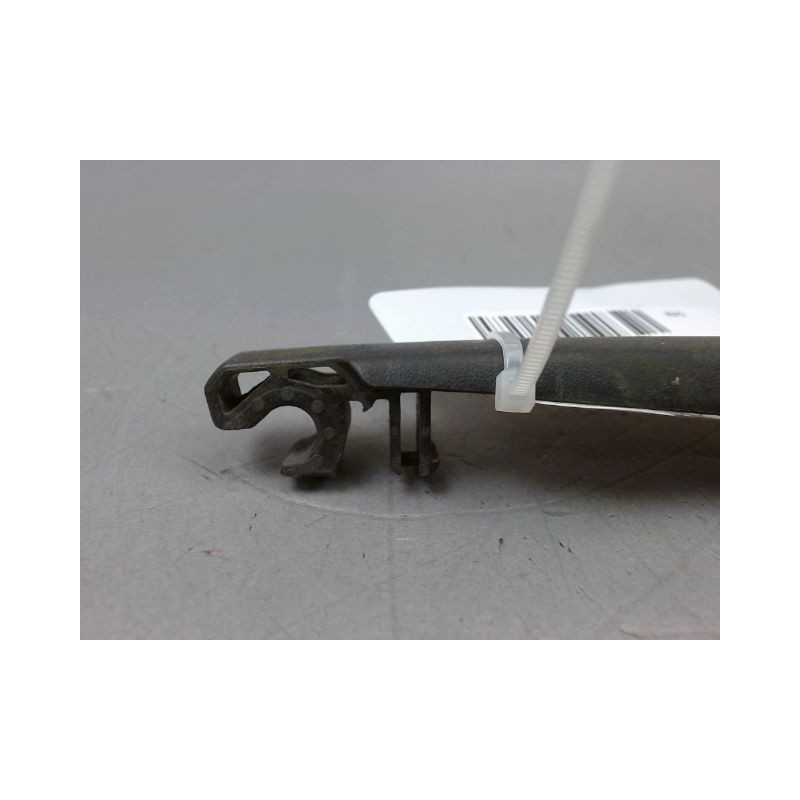 BRAS ESSUIE-GLACE ARRIERE TOYOTA AURIS I Phase 2 2010-2012
