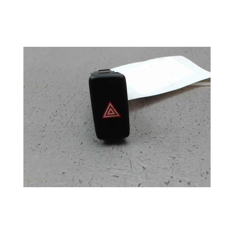 BOUTON DE WARNING KIA CEE´D 2007-