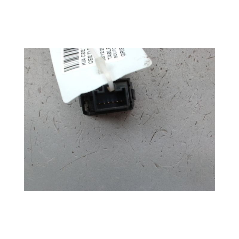 BOUTON DE WARNING KIA CEE´D 2007-