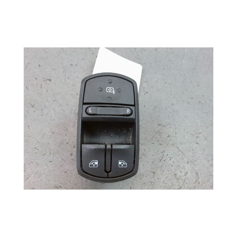 COMMANDE LEVE-GLACE PORTE AVG OPEL CORSA IV Phase 1 (D) 2006-2010