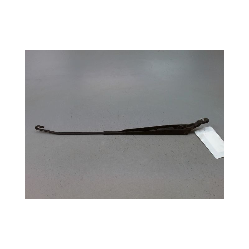 BRAS ESSUIE-GLACE AVANT GAUCHE DACIA LOGAN MCV I Phase 2 2008-2013