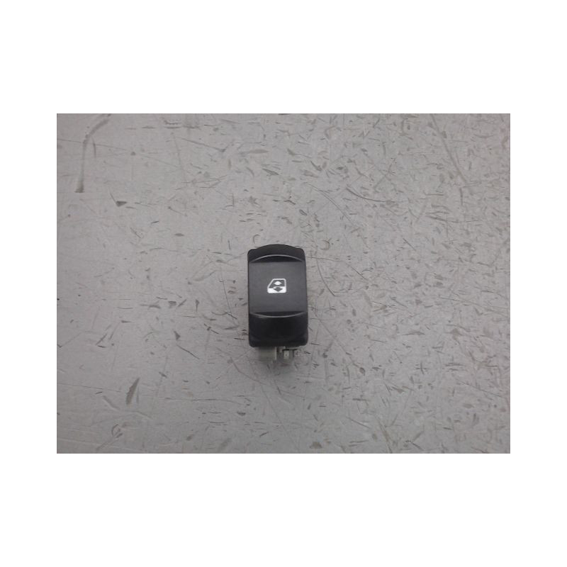 COMMANDE LEVE-GLACE PORTE AVD RENAULT MEGANE