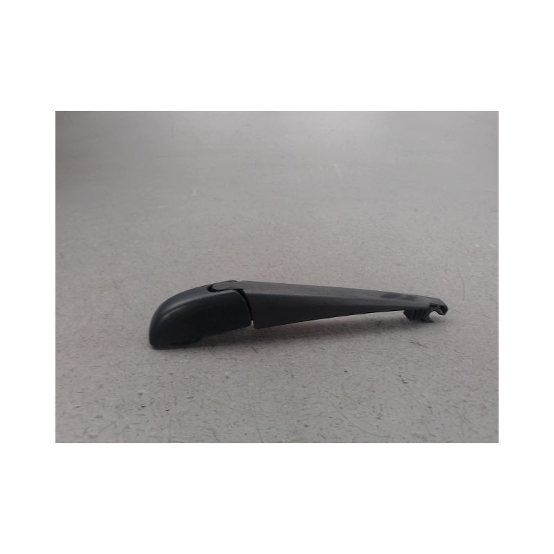 BRAS ESSUIE-GLACE ARRIERE TOYOTA RAV4