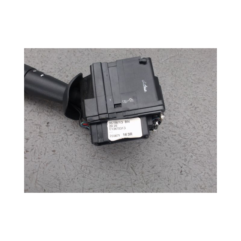 COMMANDE ESSUIE GLACE RENAULT CLIO