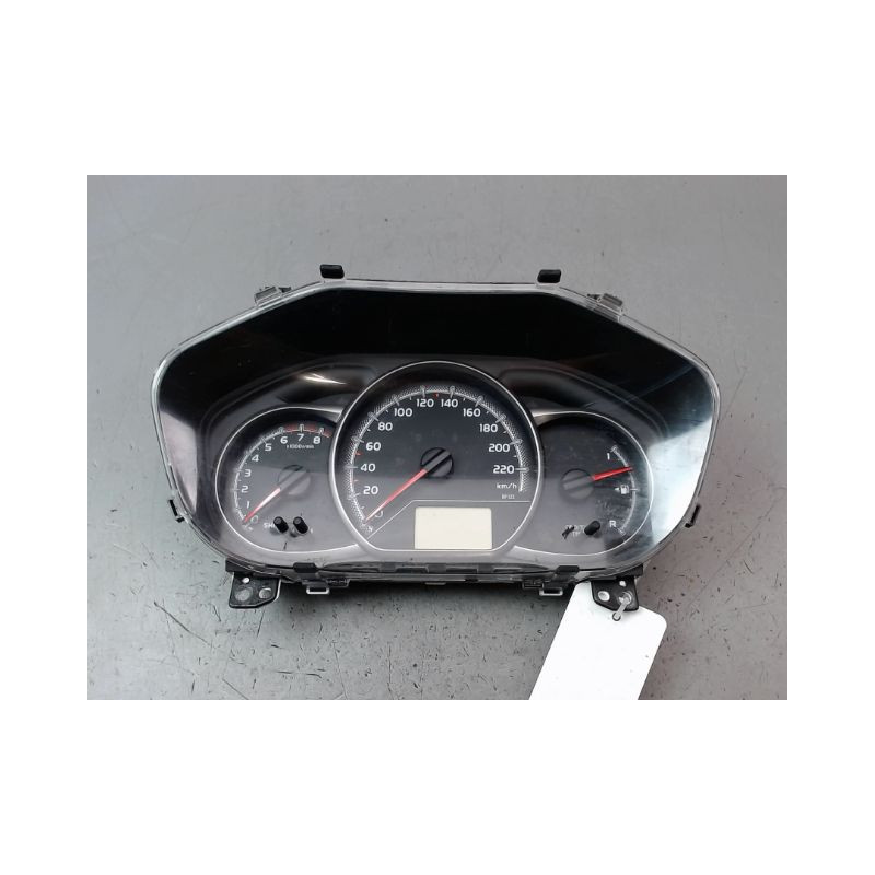 BLOC COMPTEURS TOYOTA YARIS 2005-