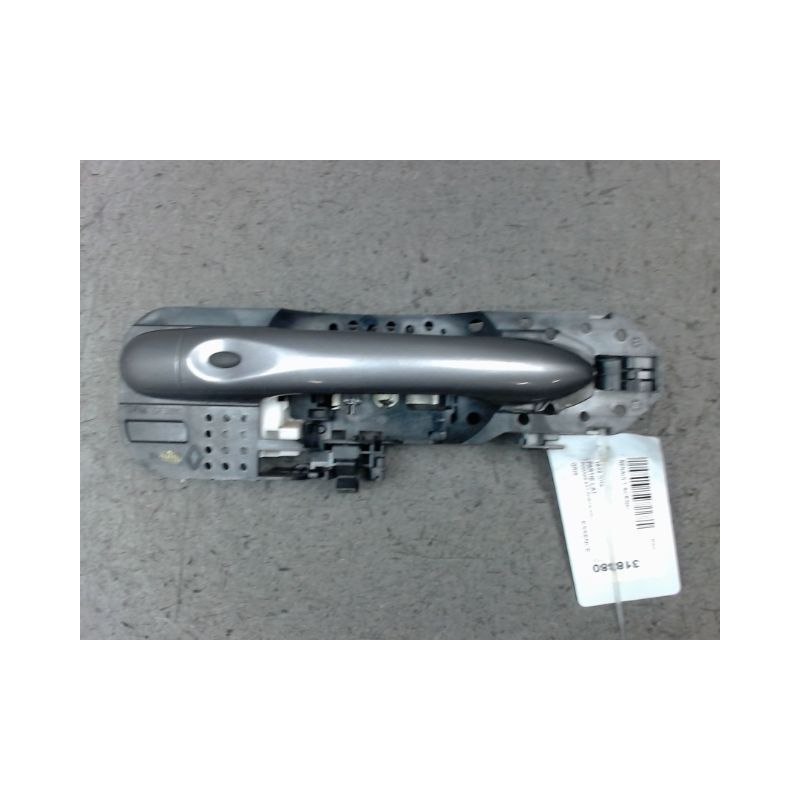 POIGNEE EXTERIEURE PORTE ARRIERE DROIT RENAULT SCENIC